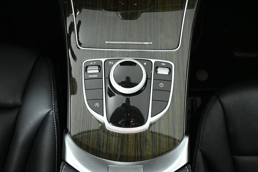 Thumbnail: 2018 Mercedes-Benz C-Class - 22