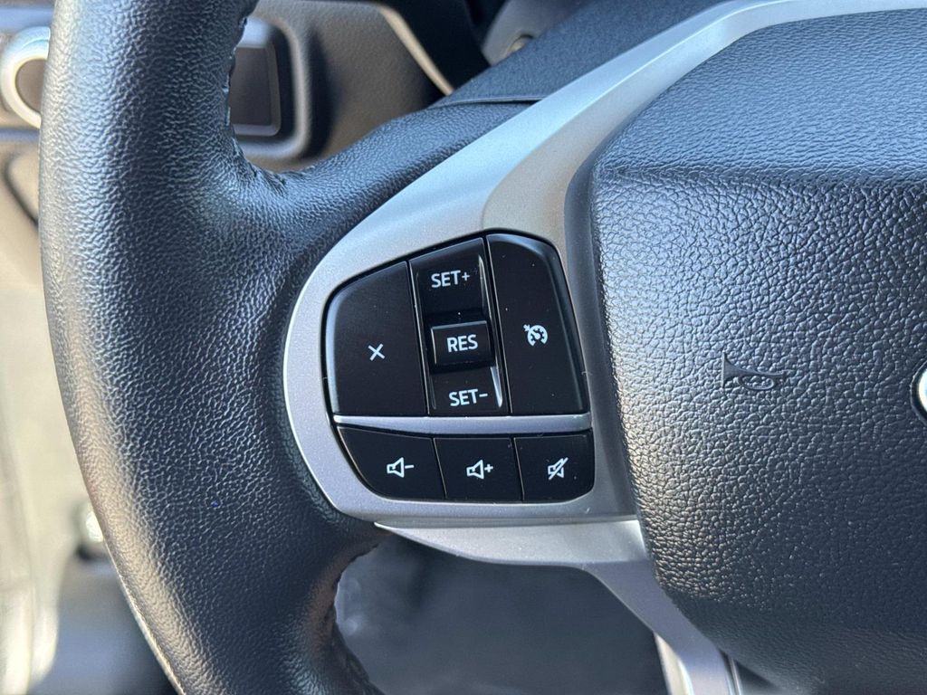 Used 2023 Ford Explorer XLT 4D Sport Utility