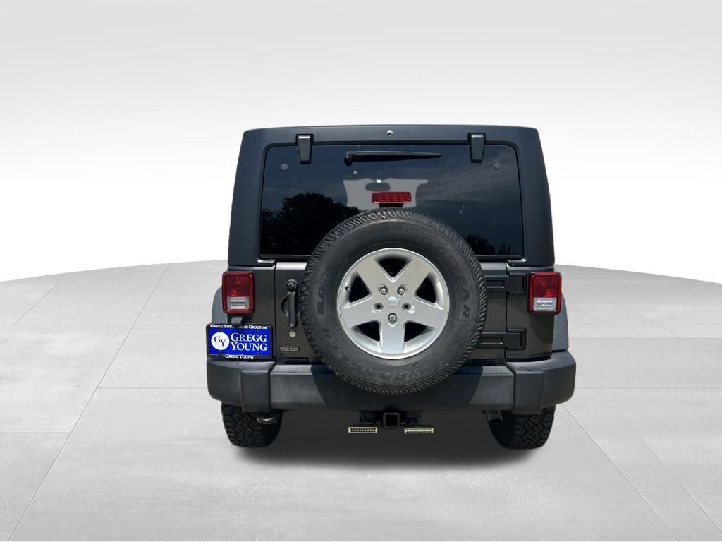 Used 2016 Jeep Wrangler SUV