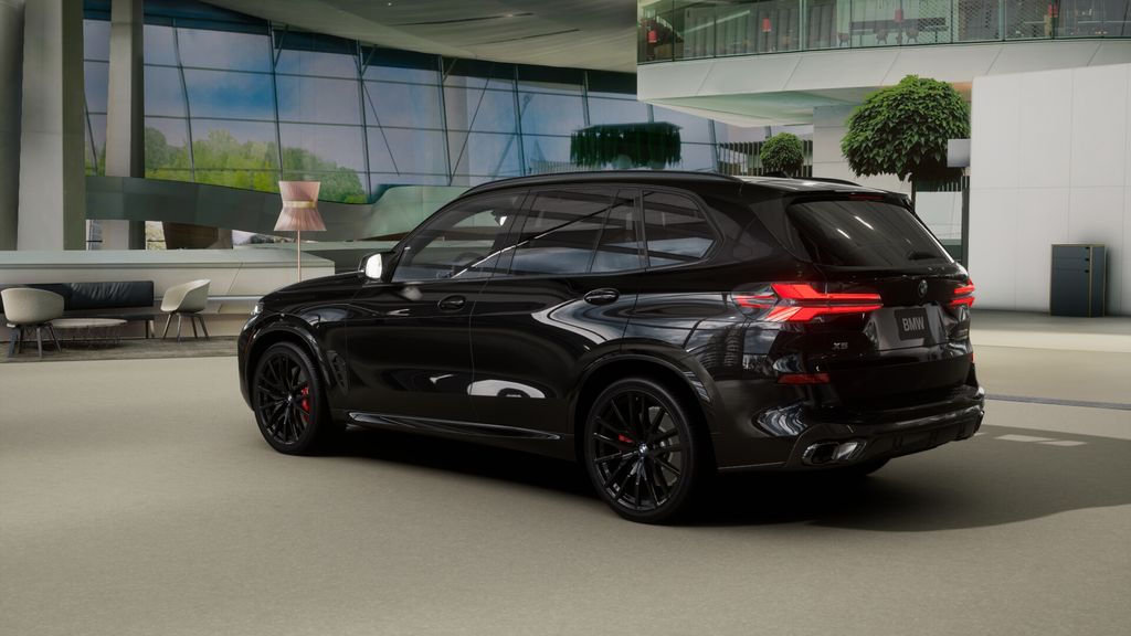 2026 BMW X5 M60i 2
