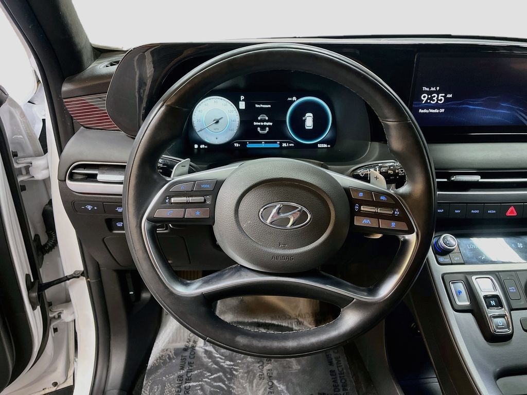 Used 2023 Hyper White Hyundai Calligraphy image 11