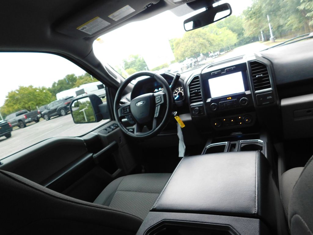 Thumbnail: 2019 Ford F-150 - 5