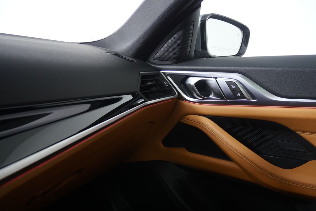 Thumbnail: 2024 BMW i4 - 31