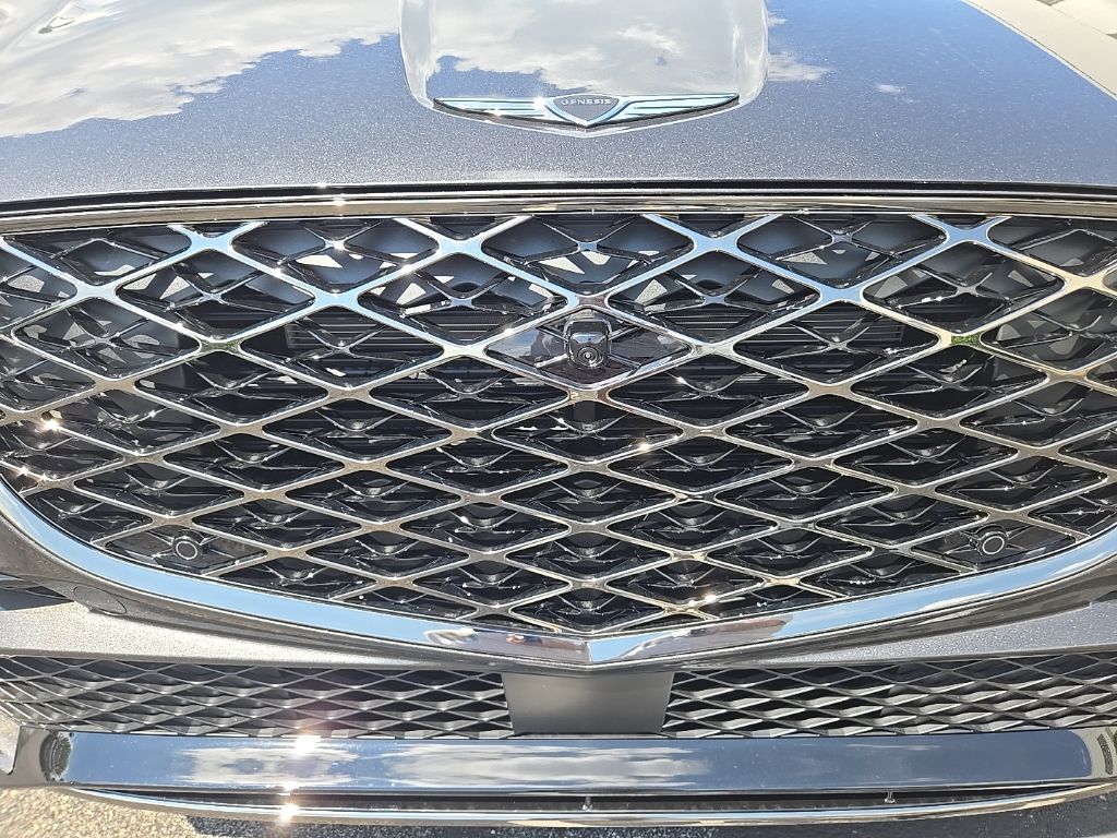 Thumbnail: 2026 Genesis GV70 - 14