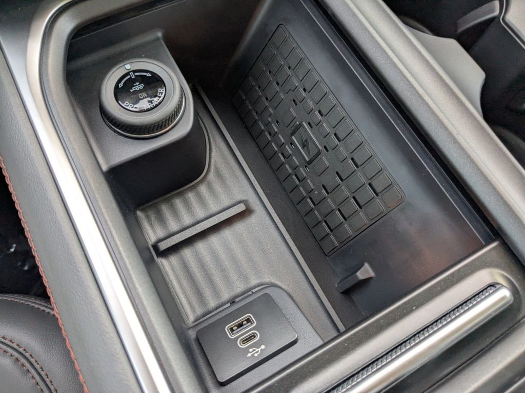 2025 Ford Expedition Active MAX