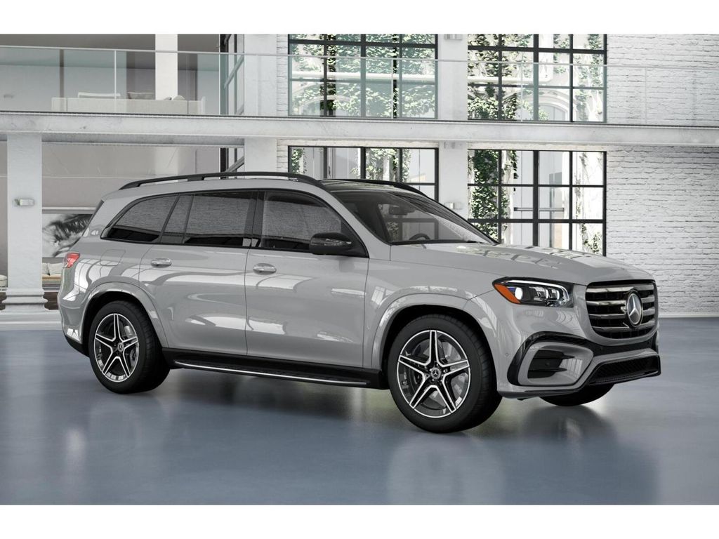 2025 Mercedes-Benz GLS 450 4MATIC 12