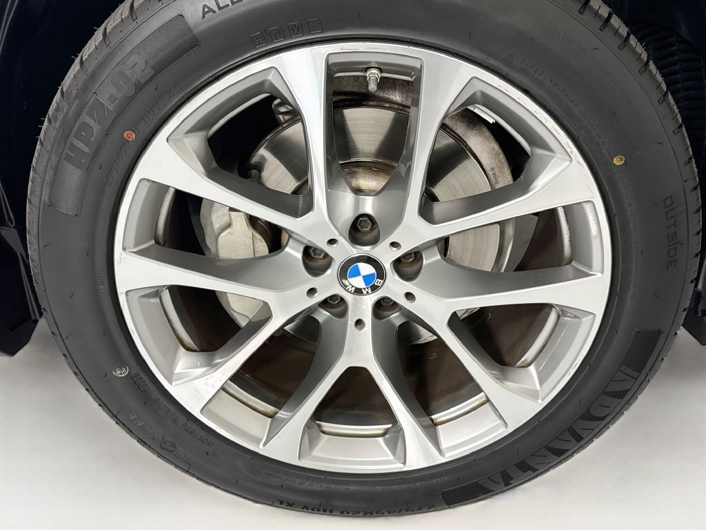 Thumbnail: 2022 BMW X5 - 32