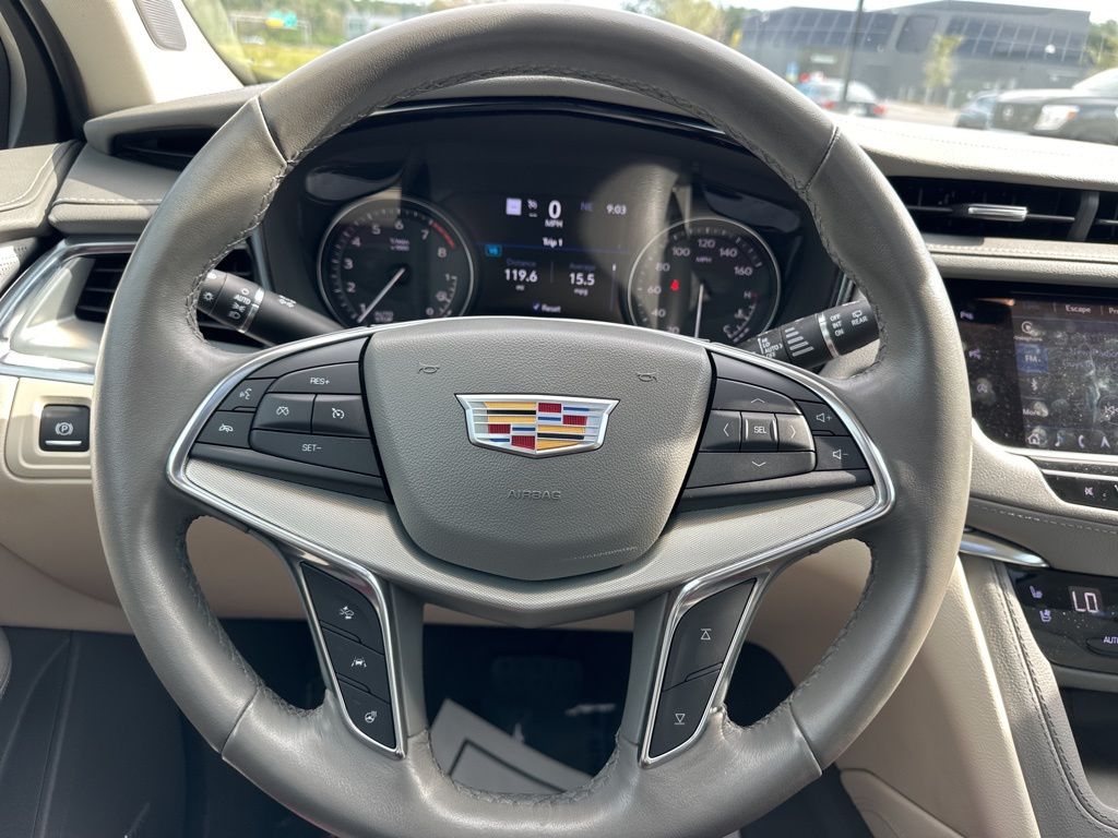 2021 Cadillac XT5 Premium Luxury 40