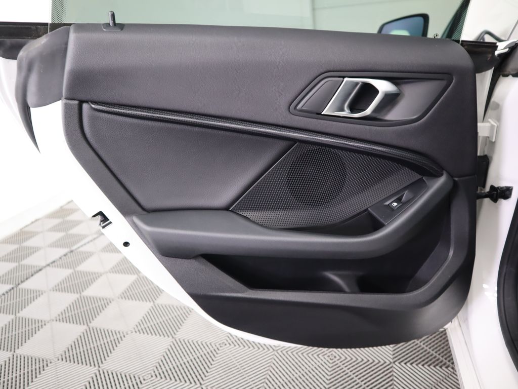 Thumbnail: 2022 BMW 2 Series - 27