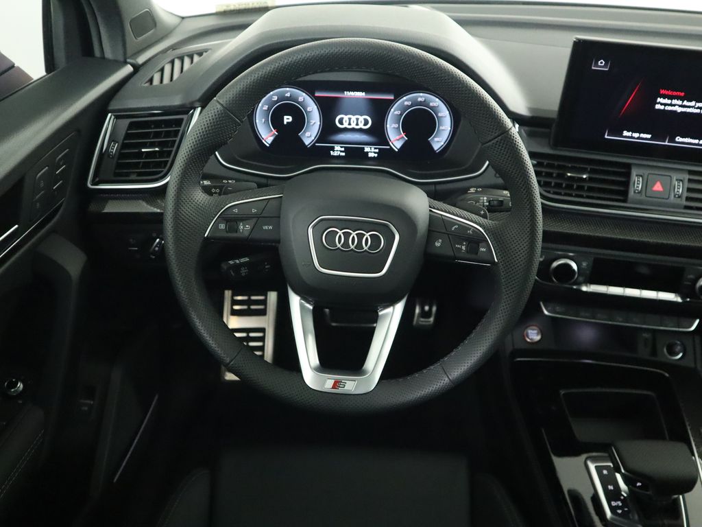 2025 Audi SQ5  11