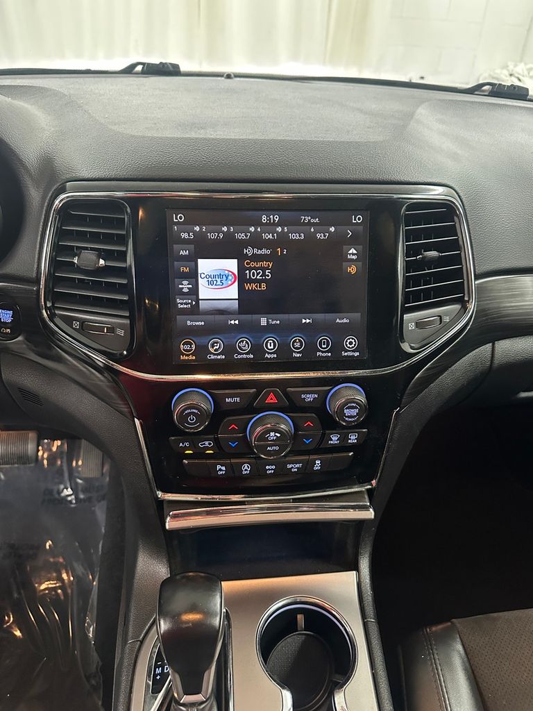 used 2020 Jeep Grand Cherokee car, priced at $19,985