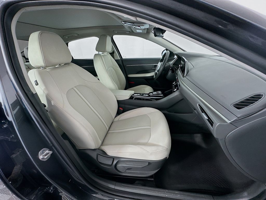 Thumbnail: 2023 Hyundai Sonata - 29