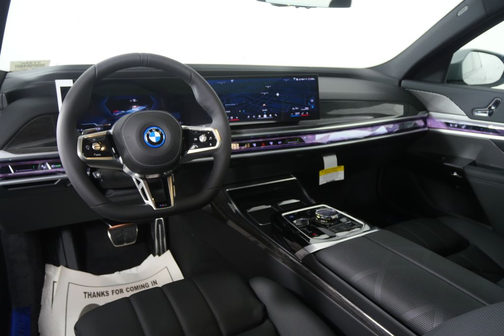 Thumbnail: 2026 BMW i7 - 18