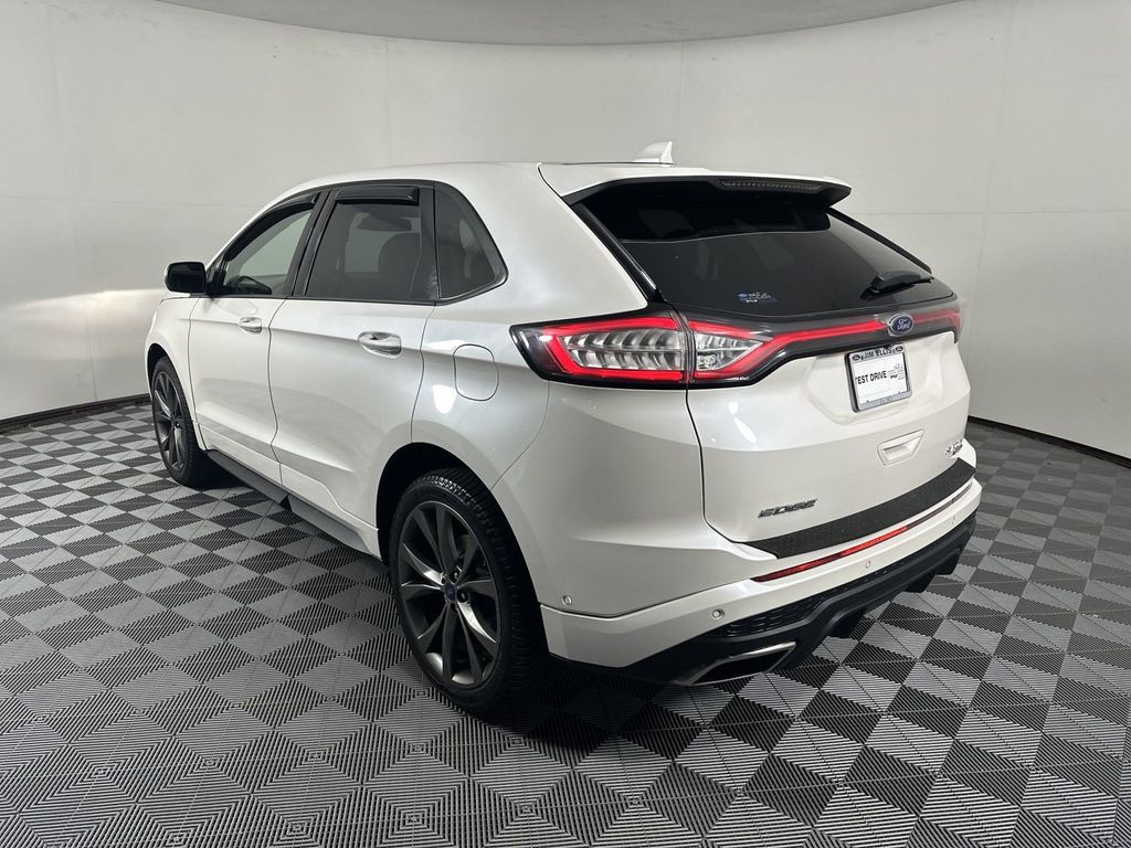 2018 Ford Edge Sport 5