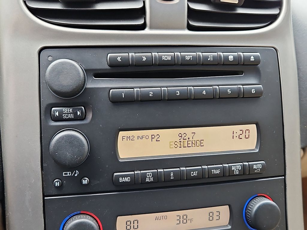 Thumbnail: 2005 Chevrolet Corvette - 17