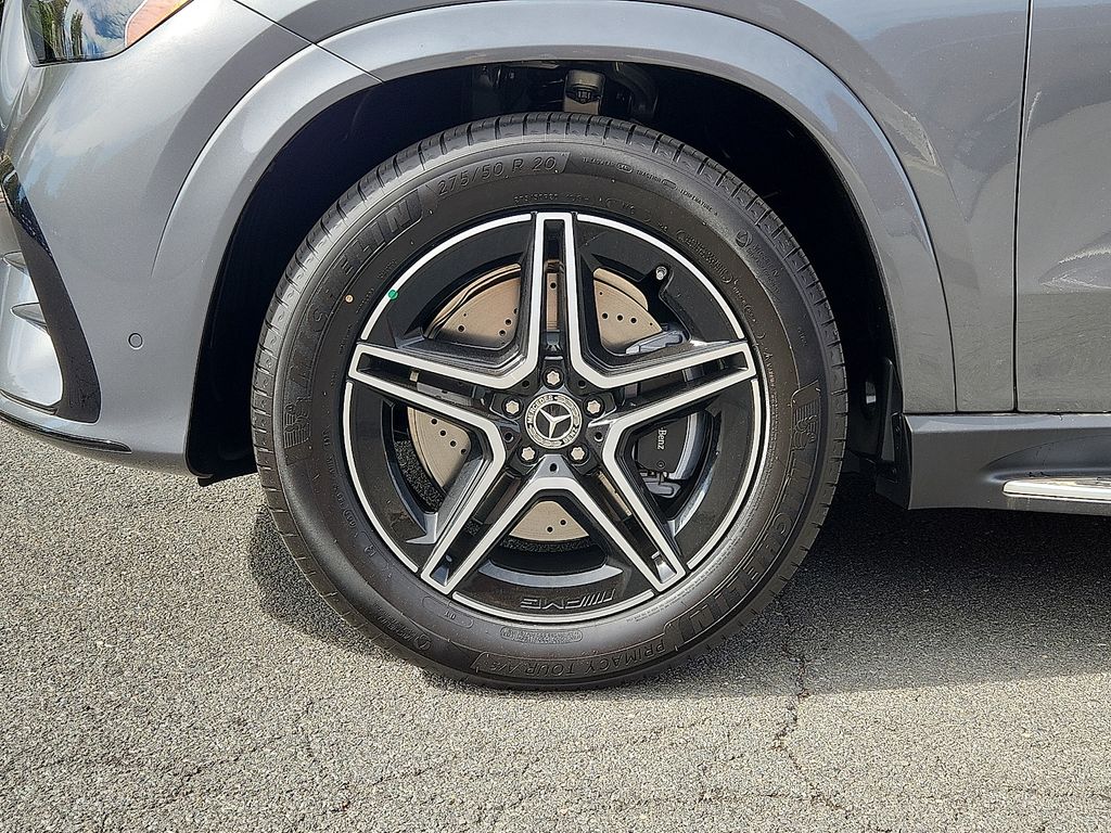 Thumbnail: 2026 Mercedes-Benz GLE - 5