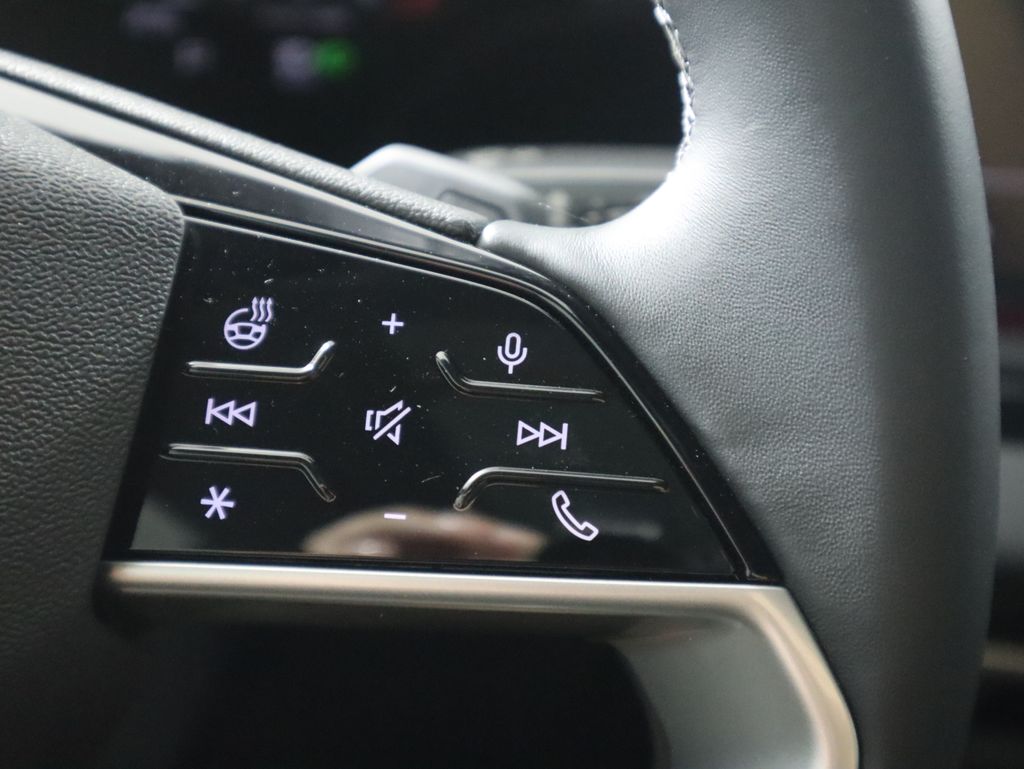 Thumbnail: 2025 Audi A5 - 14