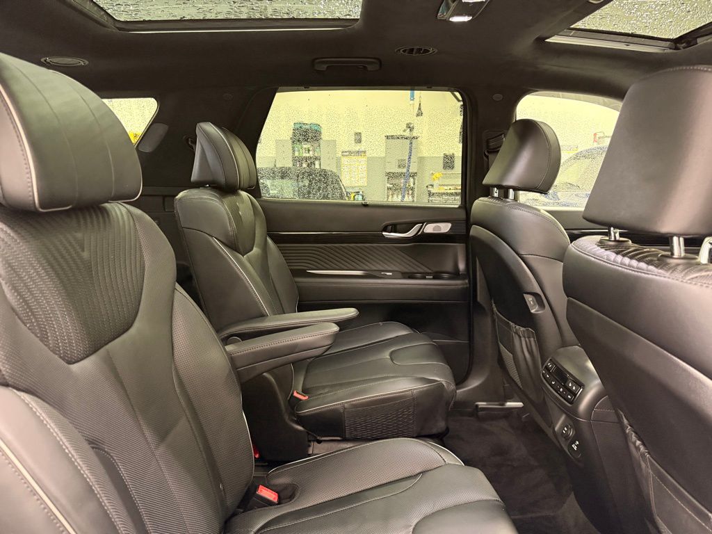Thumbnail: 2024 Hyundai Palisade - 27