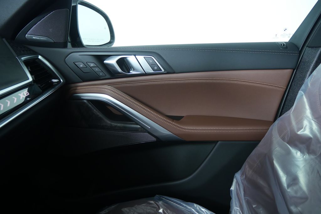 Thumbnail: 2026 BMW X6 - 23