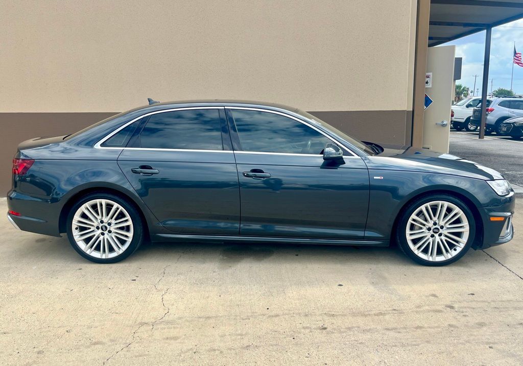 Thumbnail: 2019 Audi A4 - 5