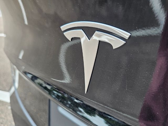 2023 Tesla Model 3 Base 40