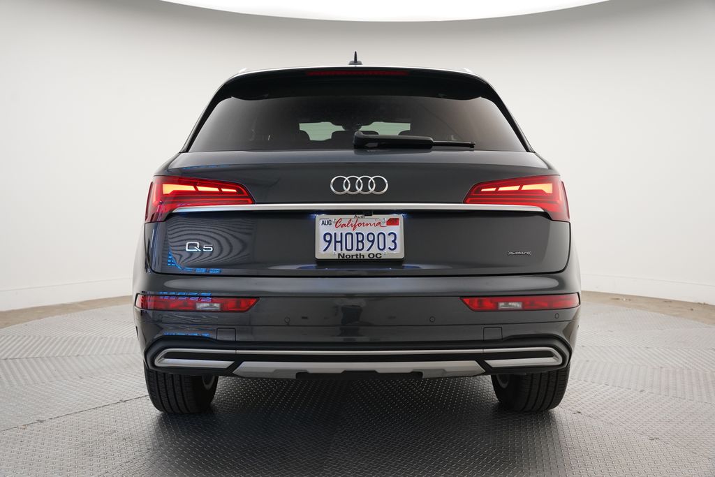 Thumbnail: 2023 Audi Q5 - 4
