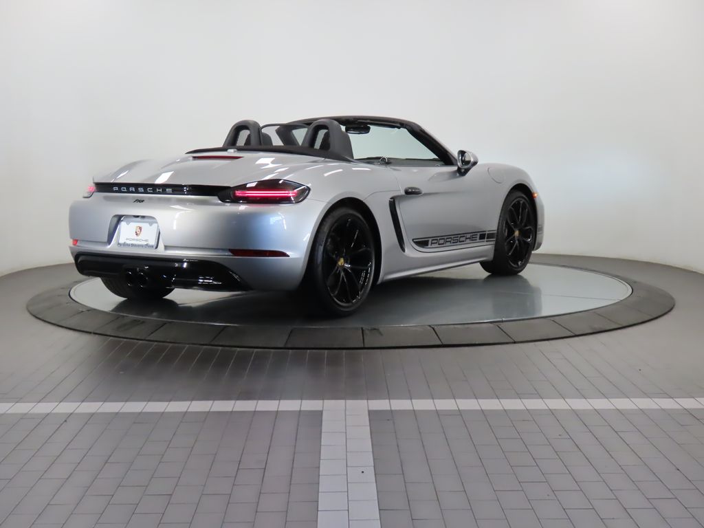 2024 Porsche 718 Boxster  13