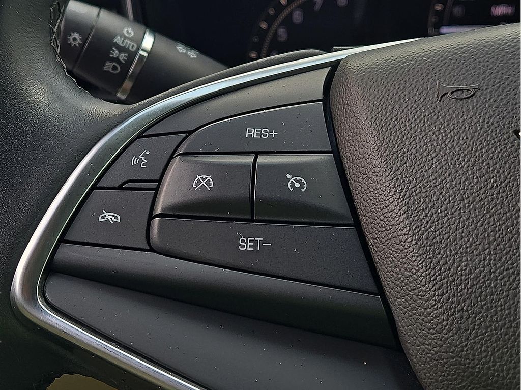 Used 2017 Cadillac XT5 Luxury For Sale in Farmington, AR