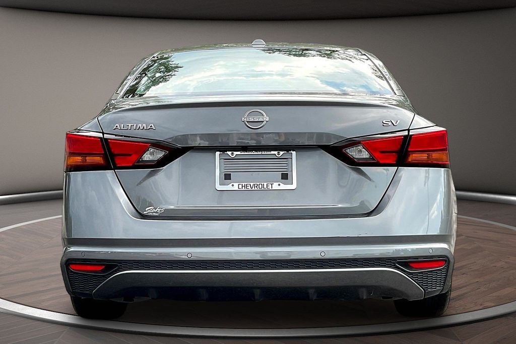 Used 2024 Nissan Altima Sedan