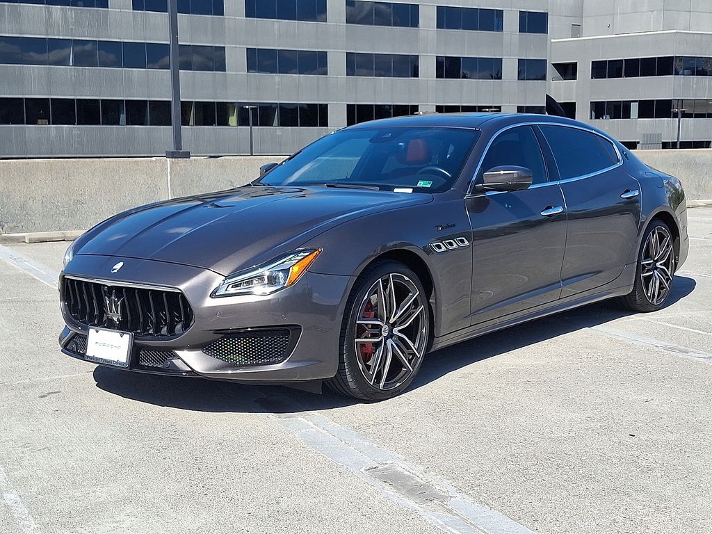 Thumbnail: 2022 Maserati Quattroporte - 1