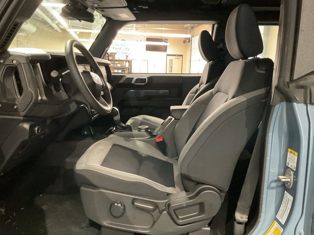 New 2025 Gray Ford Base image 9