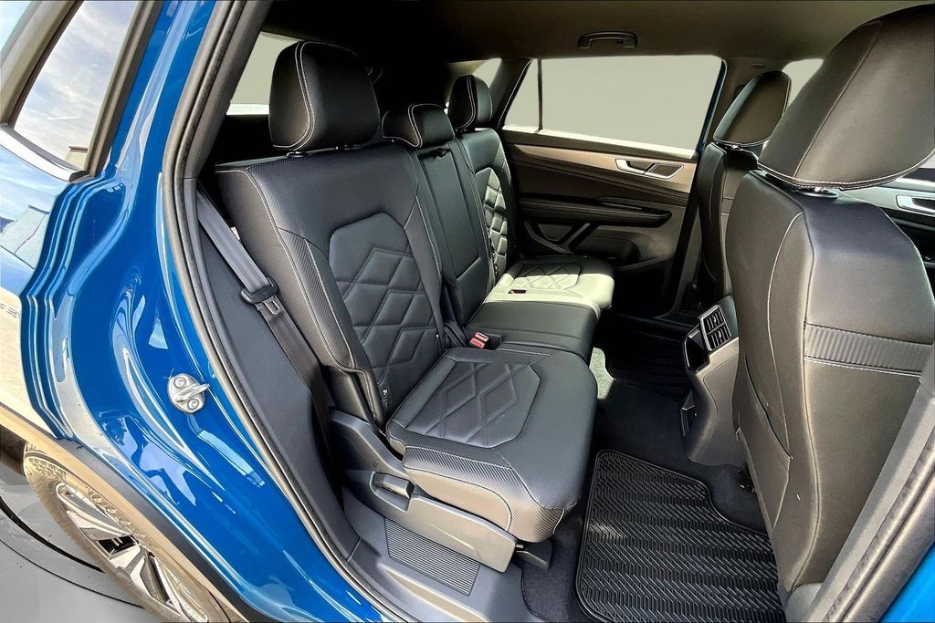 New 2026 Blue Volkswagen 2.0T SE image 10
