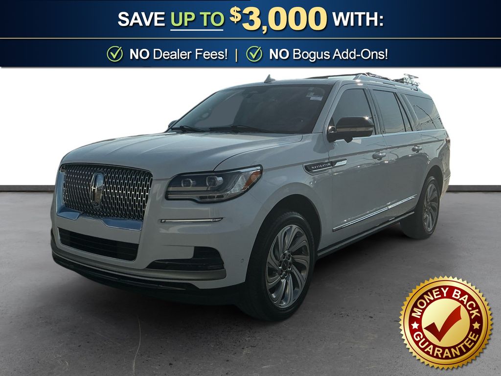 White Metallic 2024 Lincoln Navigator SUV / Crossover Four-Wheel Drive Automatic