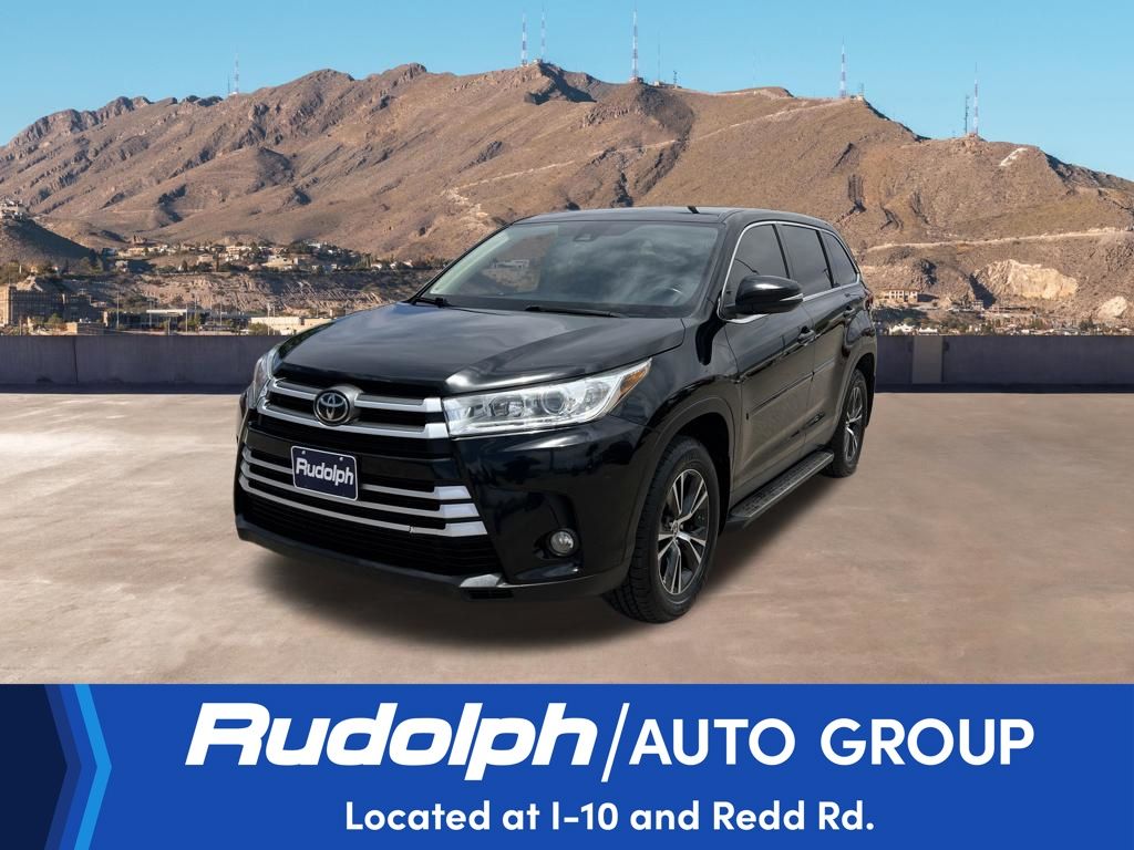  2019 Toyota Highlander LE Plus FWD   