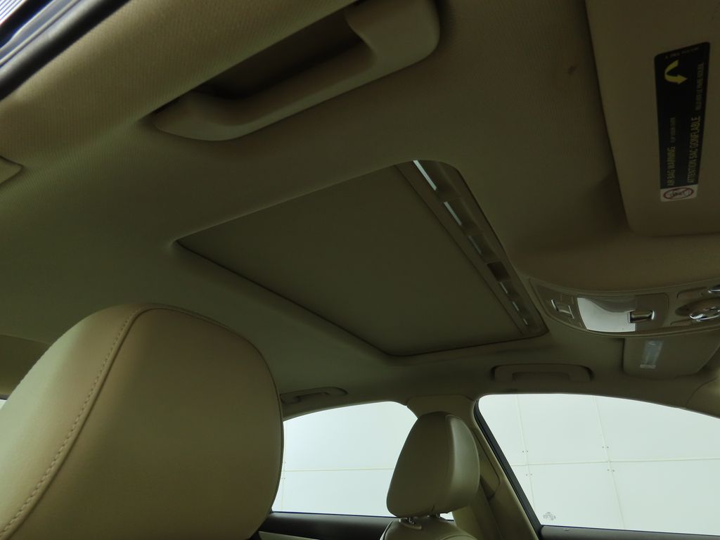 Thumbnail: 2015 Audi A4 - 17