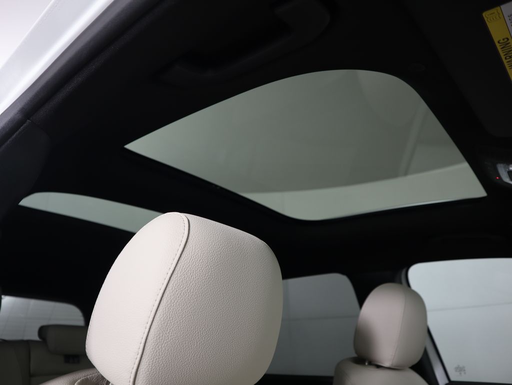 Thumbnail: 2026 Mercedes-Benz GLB - 18