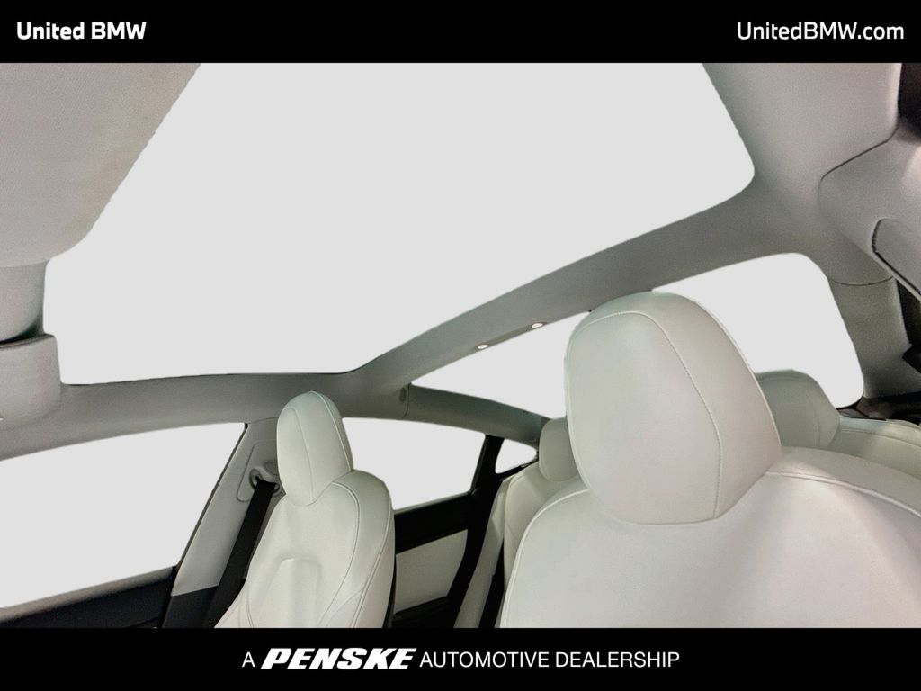 Thumbnail: 2020 Tesla Model 3 - 19