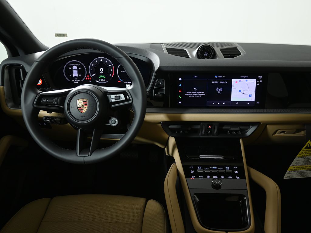 Thumbnail: 2026 Porsche Cayenne - 16