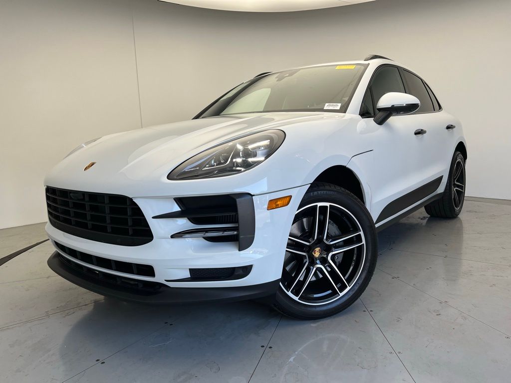 Thumbnail: 2021 Porsche Macan - 1
