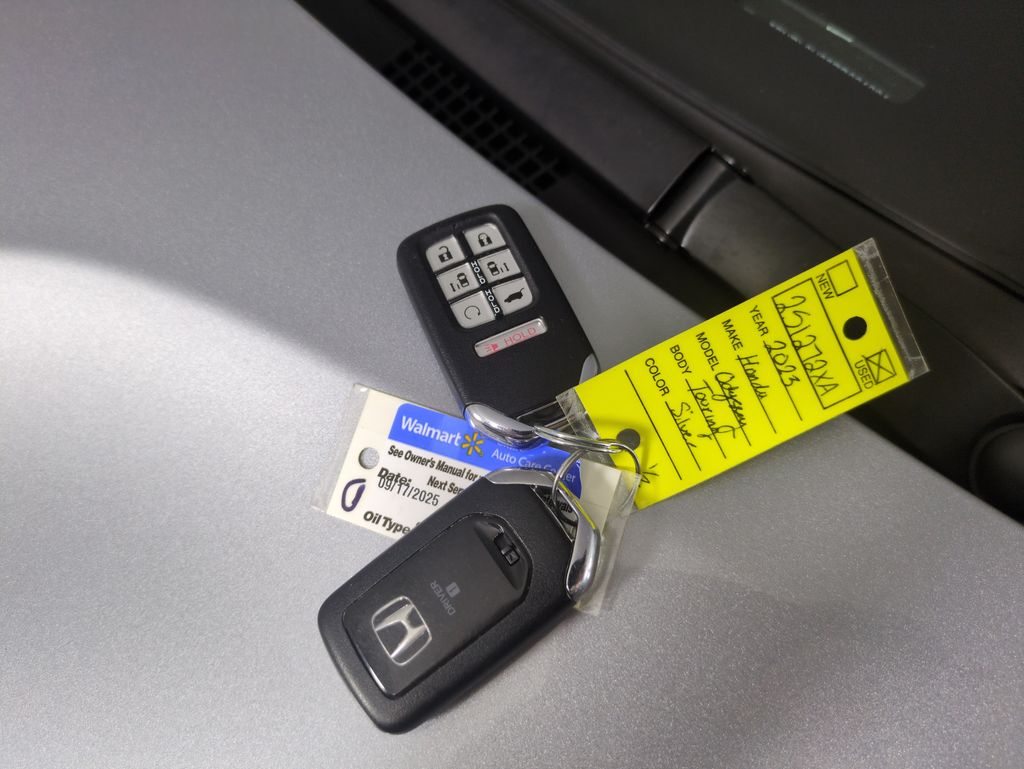Used 2023 Honda Odyssey For Sale in Fort Wayne, IN