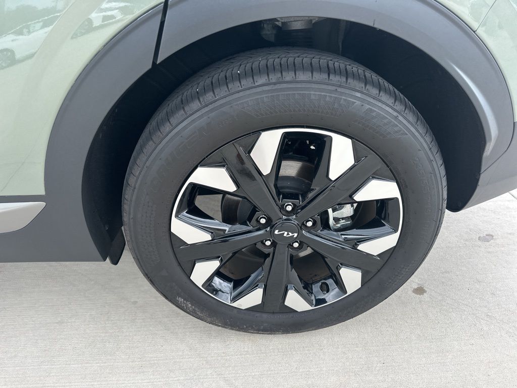 2024 Jungle Green Kia Sportage X-Line AWD SUV