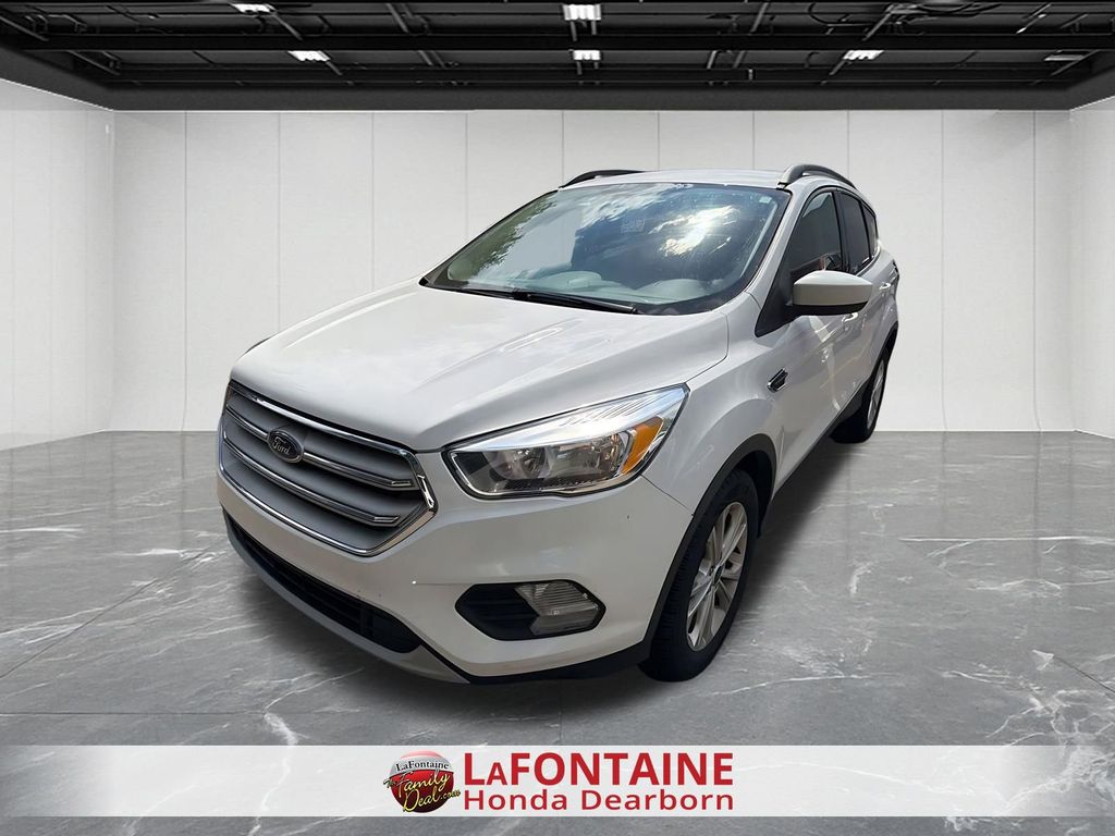 2018 Ford Escape SE's photo