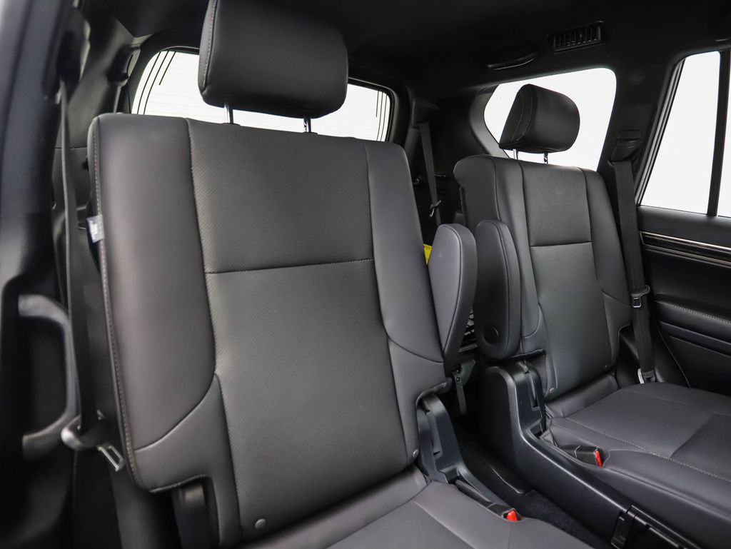 2021 Lexus GX 460 25