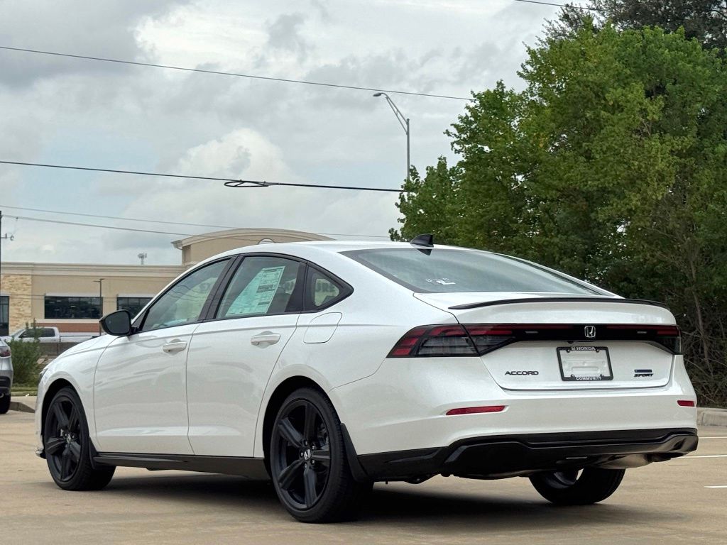 2026 Honda Accord Hybrid Sport-L  at Community Honda