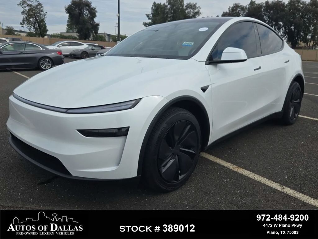 White 2026 Tesla Model Y Long Range RWD SUV / Crossover Rear-Wheel Drive 1-Speed Automatic