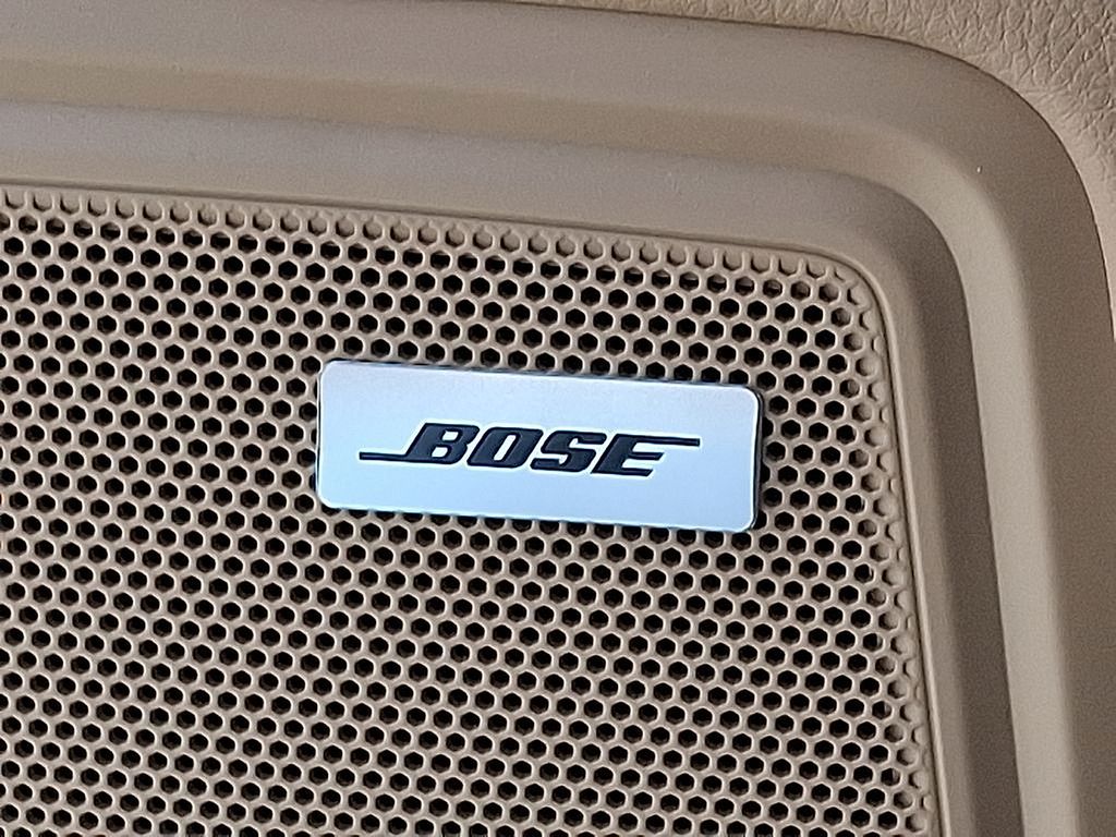 Thumbnail: 2025 Porsche Macan - 27