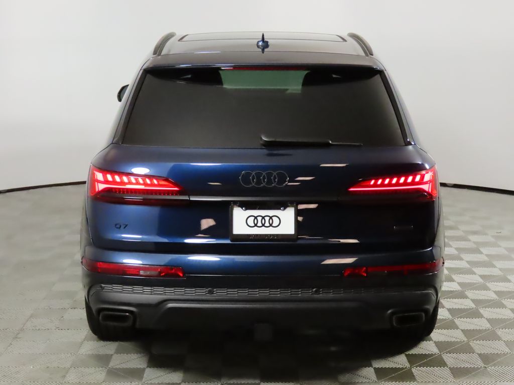 Thumbnail: 2025 Audi Q7 - 4