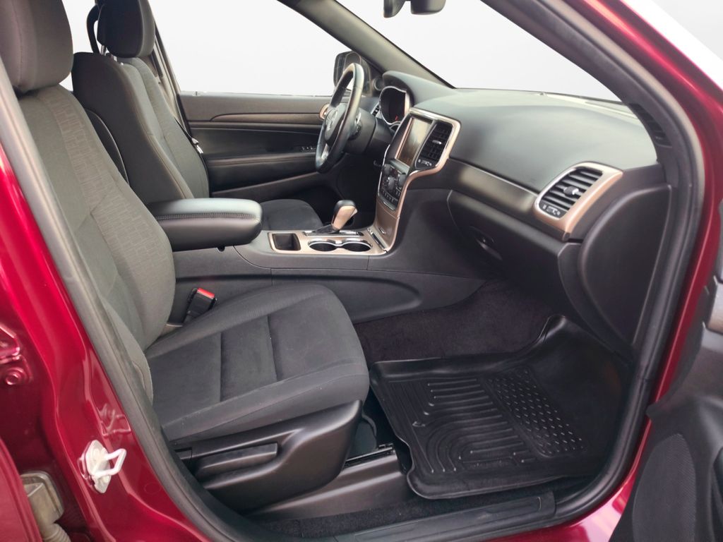 Used Car 2017 Jeep Grand Cherokee  Laredo For Sale Under $20,000 In Austin, Texas