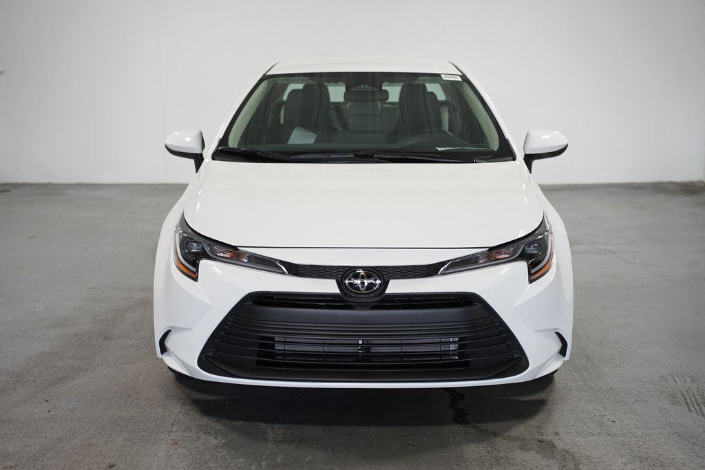 2025 Toyota Corolla LE 2