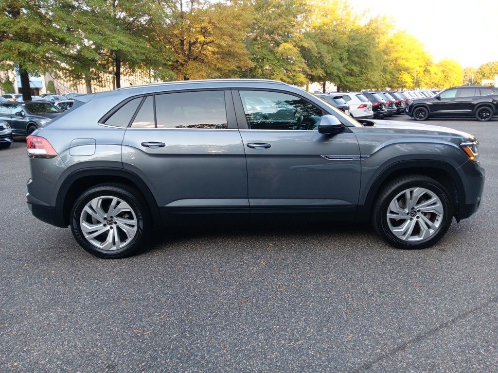 2020 Volkswagen Atlas Cross Sport 3.6L V6 SE w/Technology 7